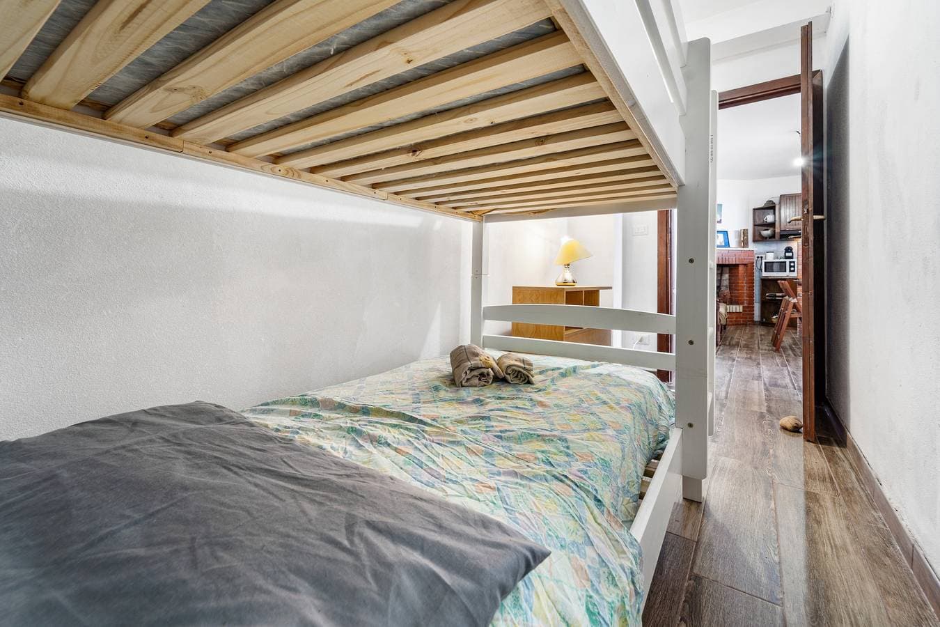 Foto 13 von 22: Ferienhaus 'Aventino Gutturu' mit Meerblick, privater Terrasse und Garten