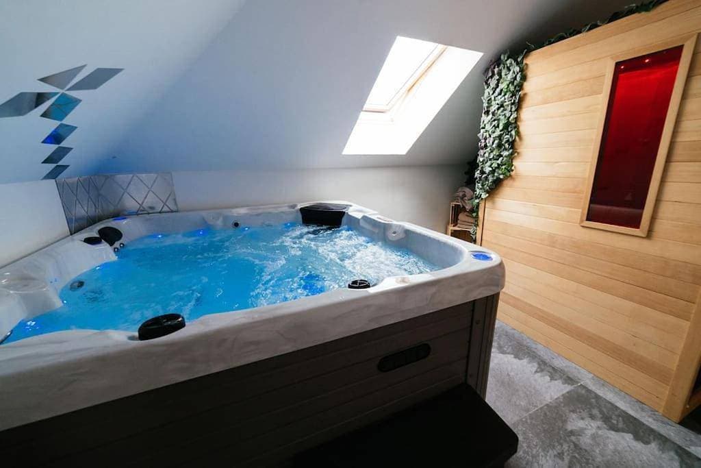 Foto 11 von 28: Wellness & Spa Loft Studio apartman Lentulis