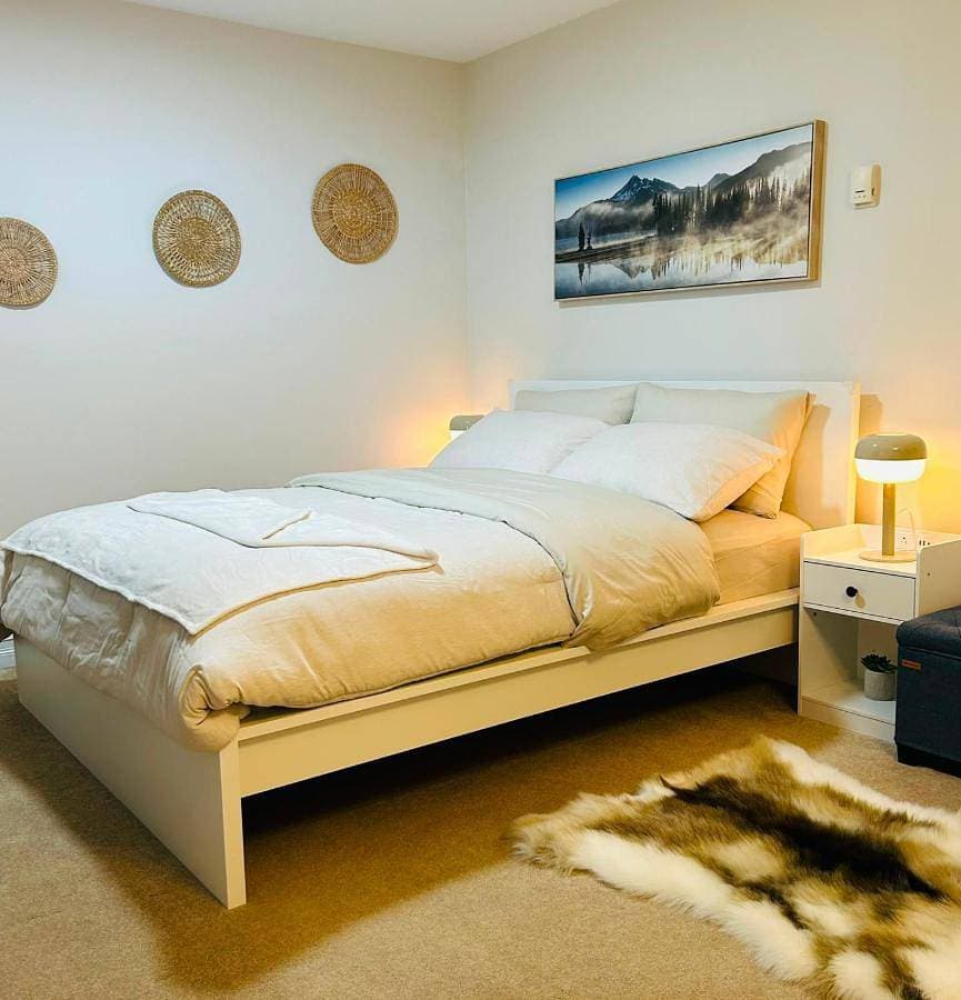 Comfortable Suite in Halifax, Private entry & Bath 1