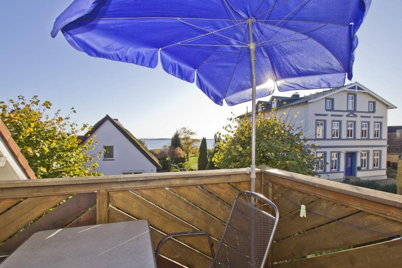 Foto 4 von 20: Ferienwohnung in Wassernähe mit Balkon, Meerblick - Villa Seeschwalbe FeWo 10