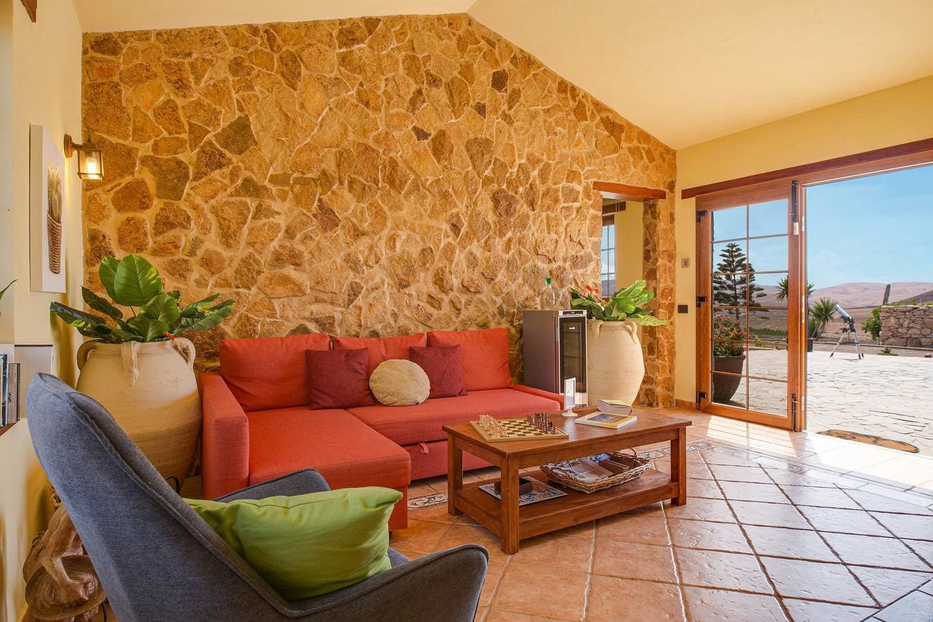 Foto 6 von 28: Villa "La Vista de Tefía" mit Bergblick, Pool, WLAN, Terrasse & Garten