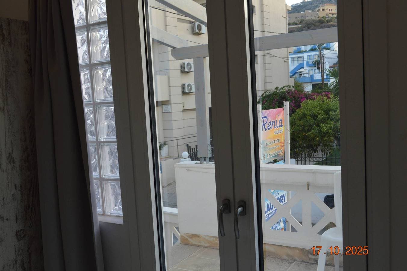 Kleines Studio mit Balkon, Pool und Strand in 100 m Entfernung 1