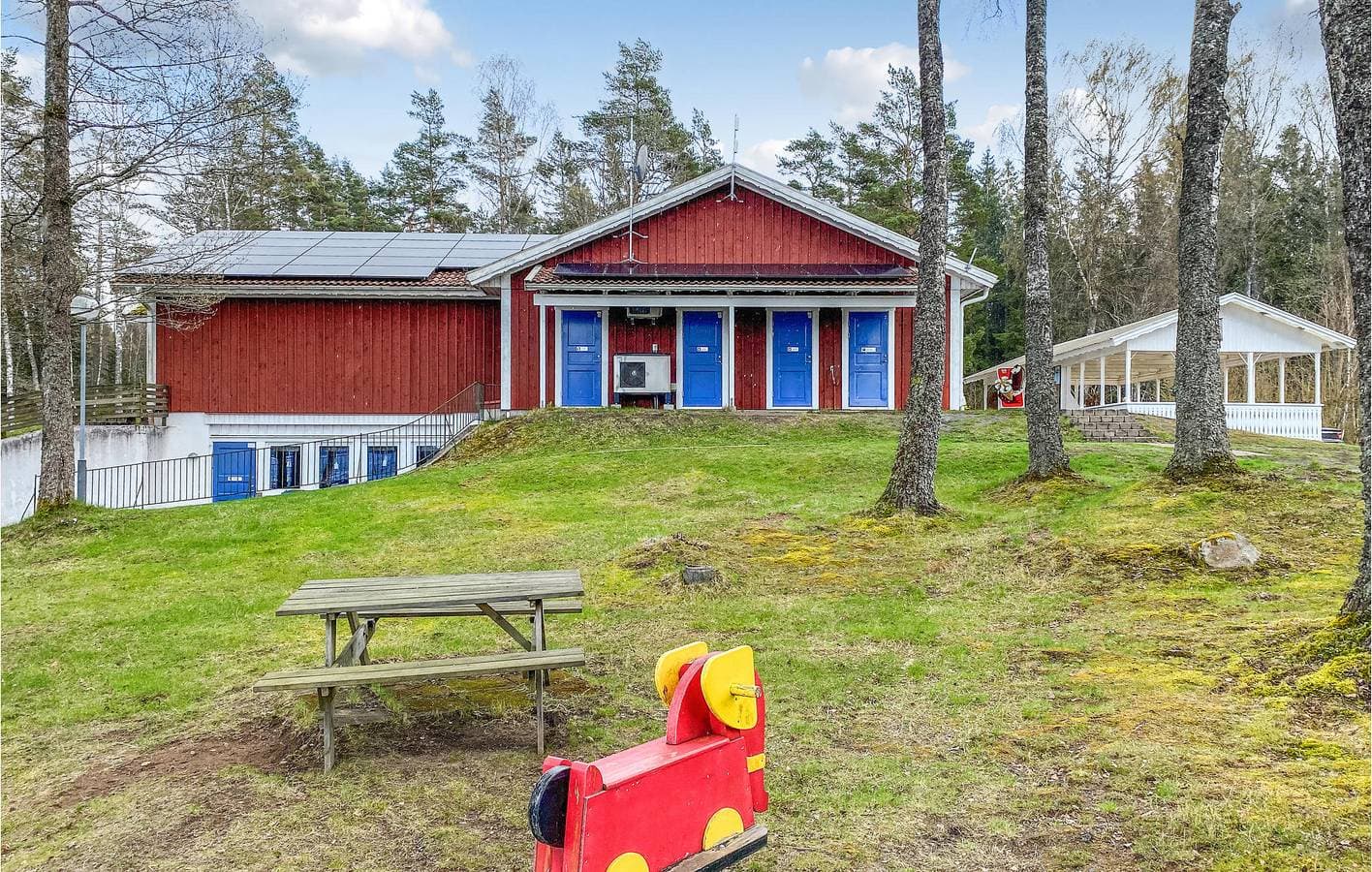 Foto 10 von 24: Ferienhaus für 4 Personen mit Terrasse