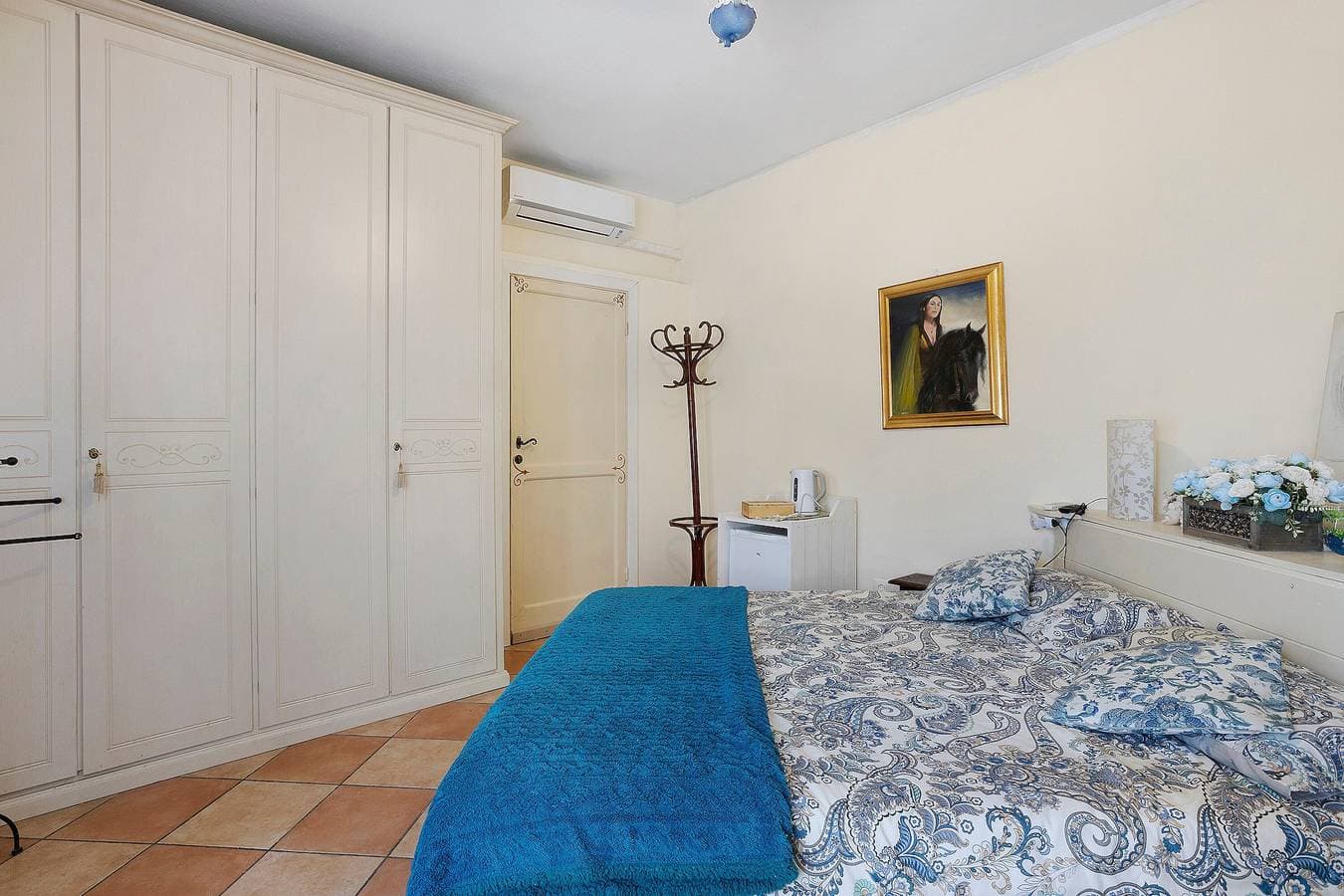 Foto 9 von 40: Zimmer 'Stanza 1' mit Bergblick, WLAN und Klimaanlage