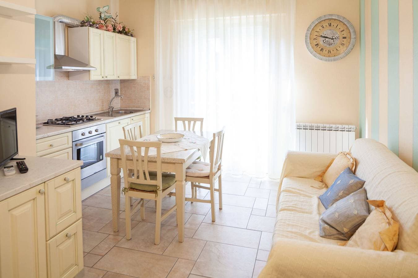 Evelyn Apartment - Diano Marina - Evelyn Apartment 1