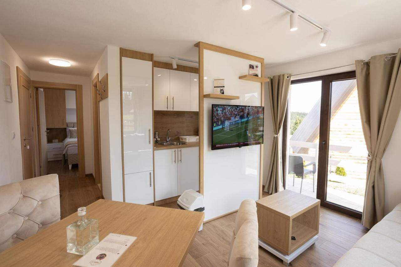 Foto 8 von 44: One-Bedroom Apartment with Balcony and Mountain View