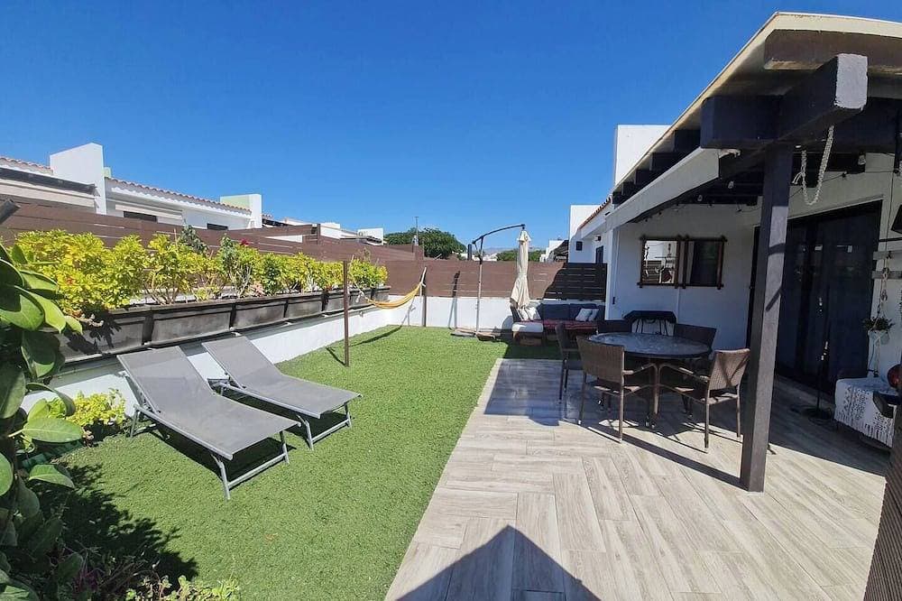 Foto 9 von 14: Private bungalow in Maspalomas, with a pool, patio, and just 5 minutes from the beach. Ideal for Couples