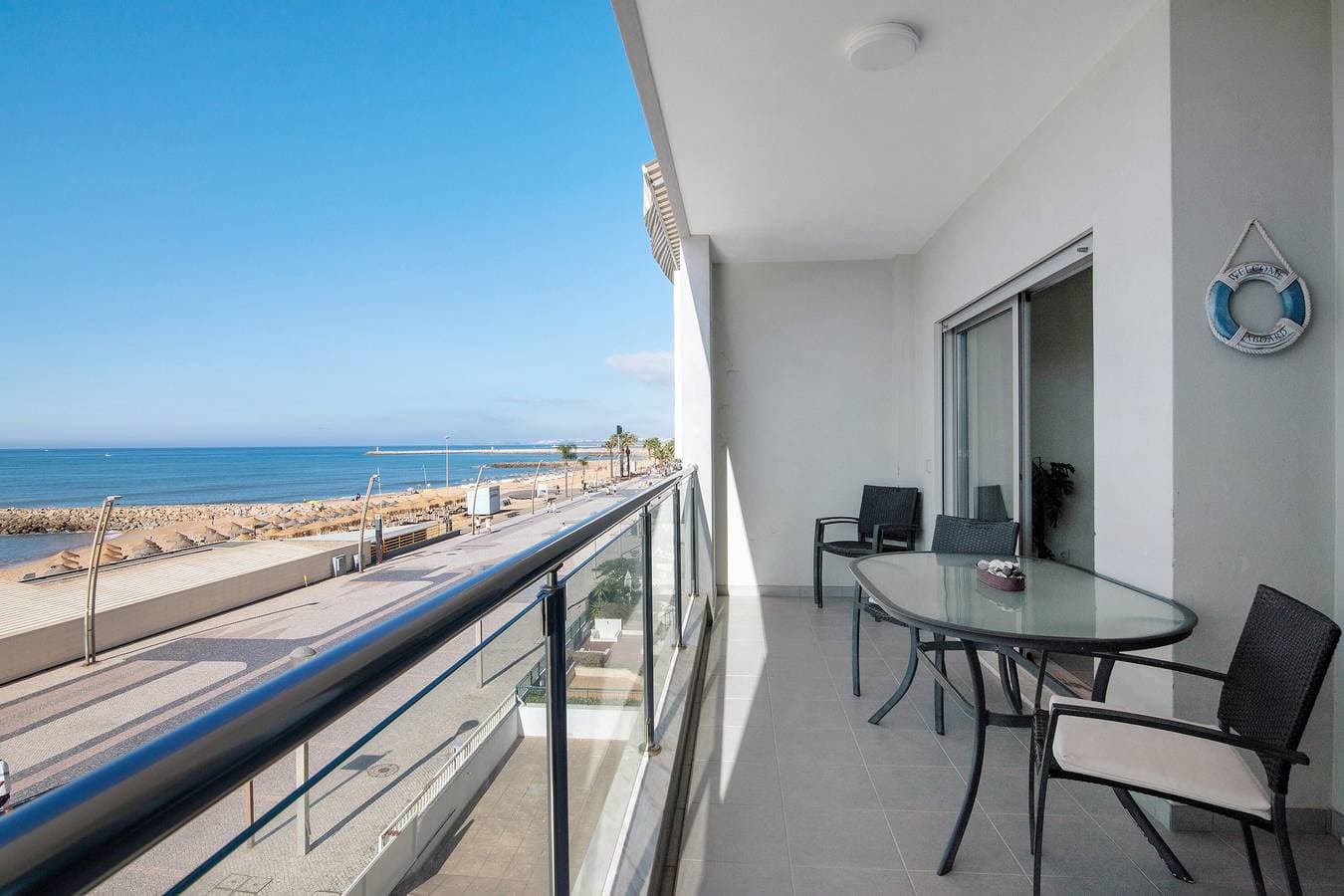 Quarteira Modern Flat 1