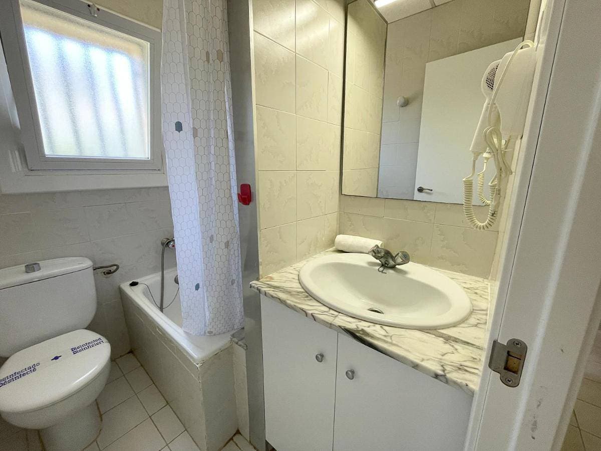 Foto 4 von 24: Two-Bedroom Apartment