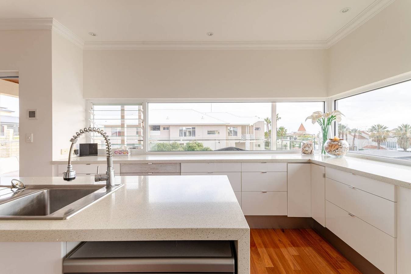 Foto 12 von 58: In der Mindarie Marina gelegen, ein Luxushaus in perfekter Lage