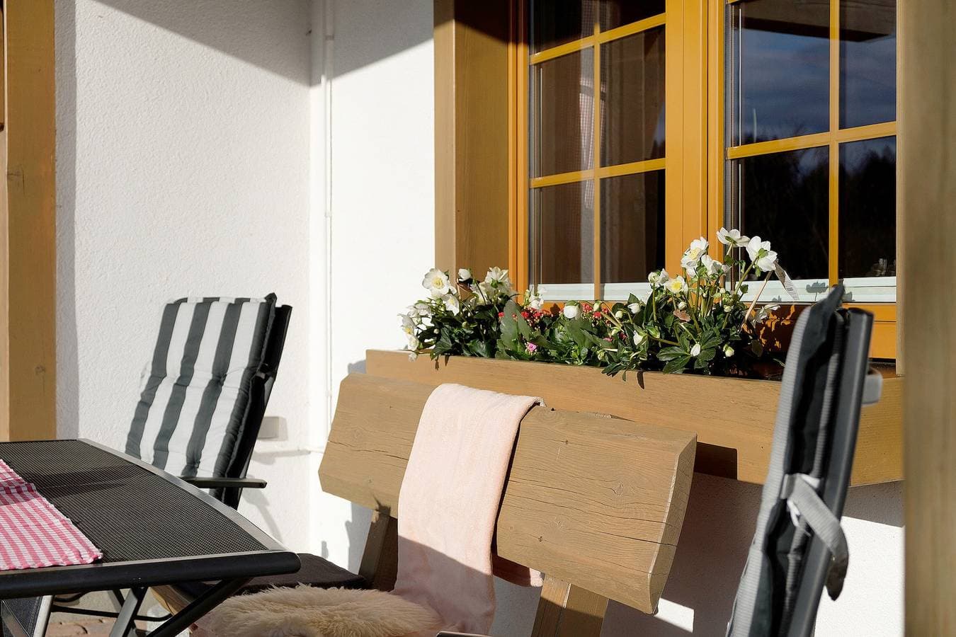 Foto 8 von 55: Ferienwohnung "Weißtanne" mit Bergblick, Gemeinschaftsgarten und WLAN