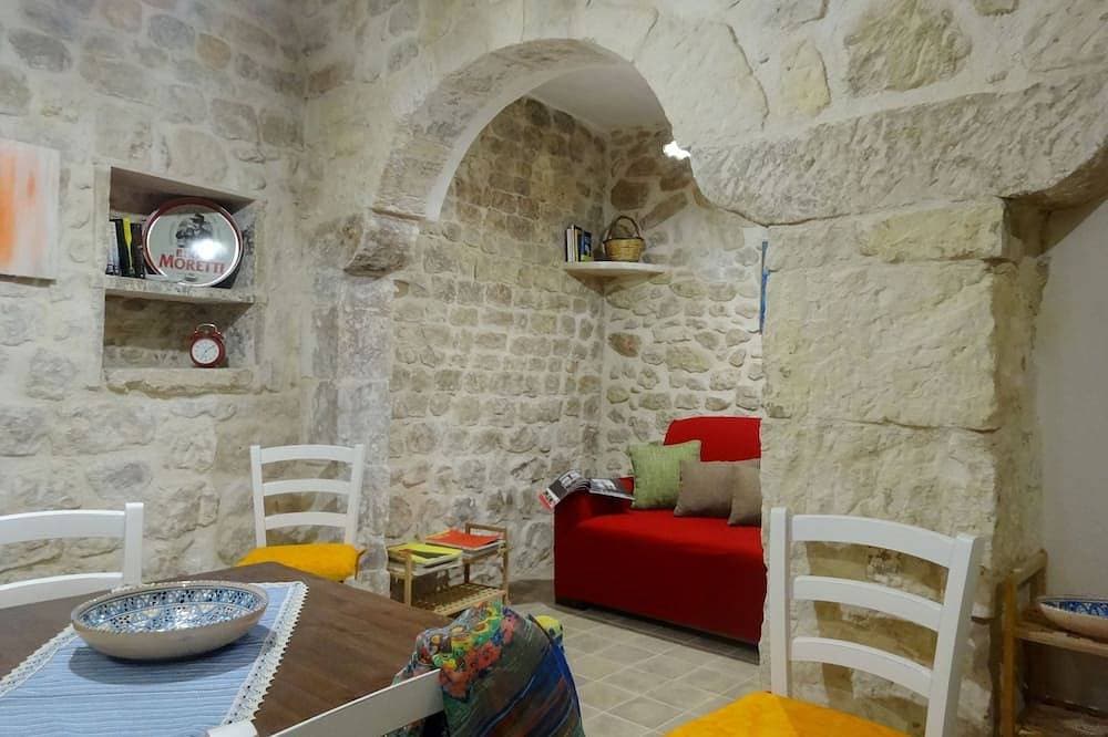 Foto 7 von 29: Romantisches renoviertes Haus mit Steinmauern und Dachterasse. Freie WLAN