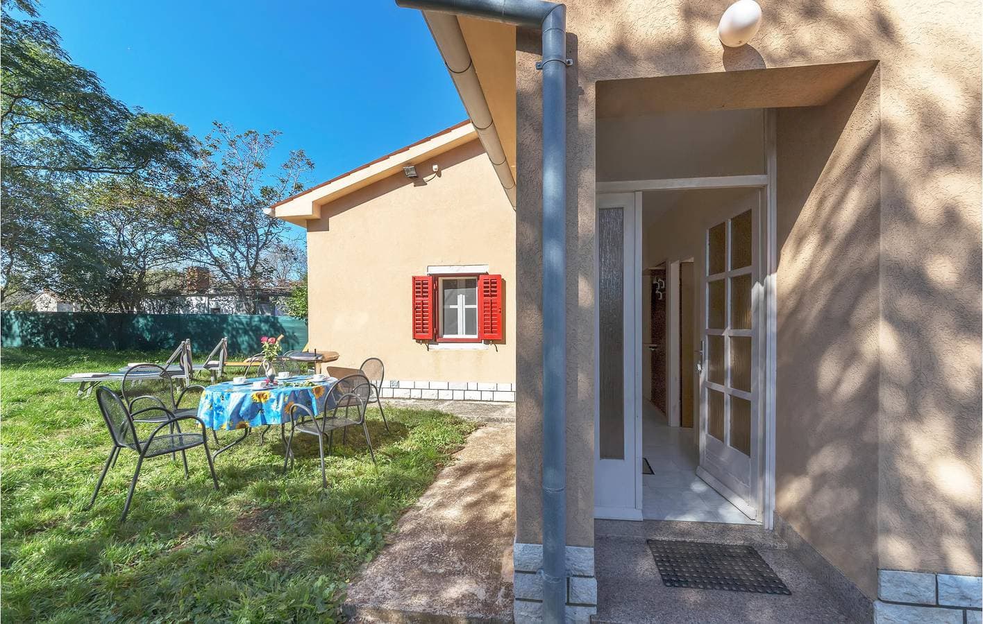 Foto 6 von 28: Gemütliche 2-Zimmer-Wohnung mit Garten, Parkplatz und Sehenswürdigkeiten in der Nähe
