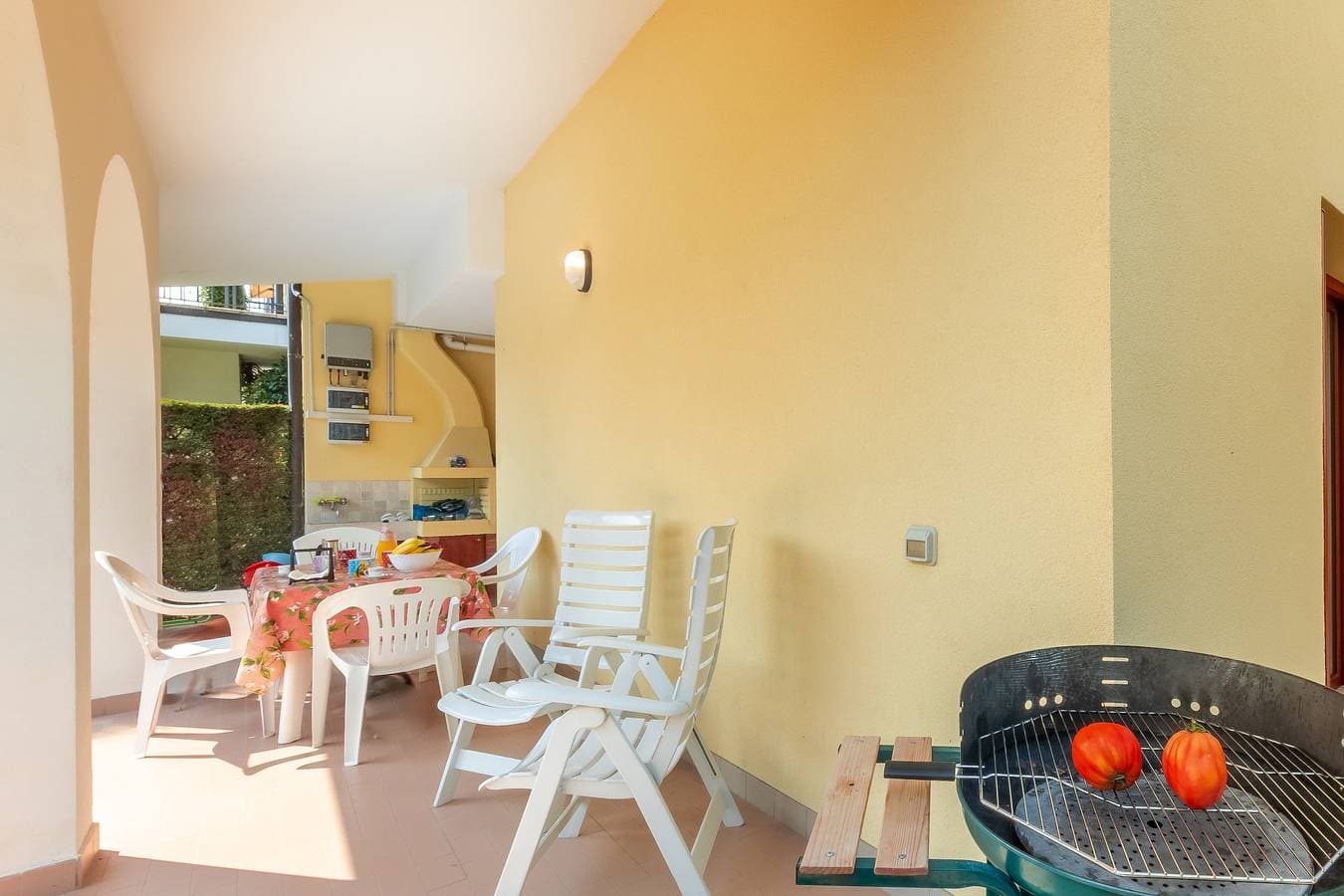 Foto 10 von 31: Casa Zini- Apartment with Shared Pool & Garden