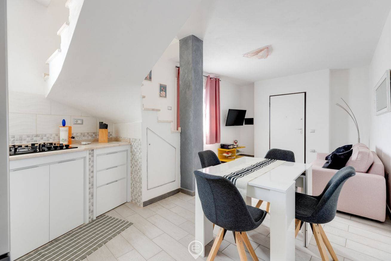 Foto 3 von 31: Ferienwohnung für 2 Personen mit Balkon/Terrasse