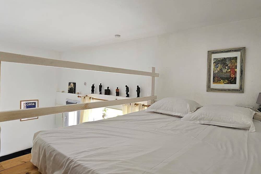 Foto 2 von 30: T1 Pinedda, Studio comfort-Sea view-Calm & sunny