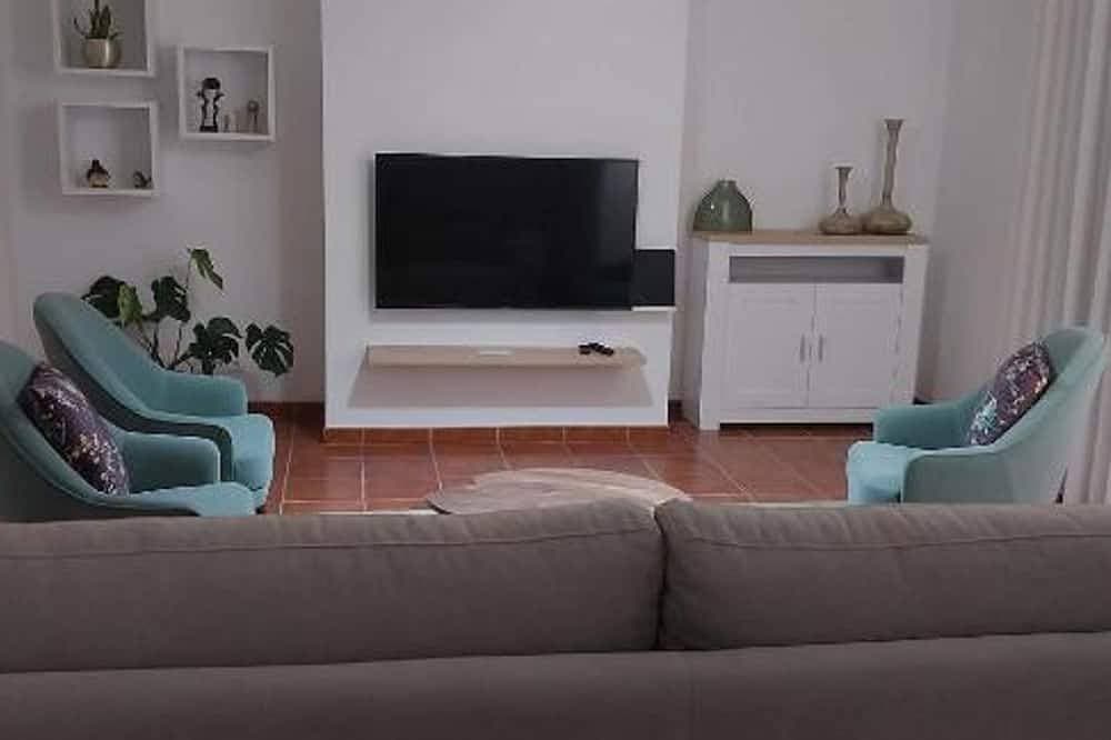 Foto 4 von 21: Casa com Alma | Queen Room | 5 min from Sanctuary