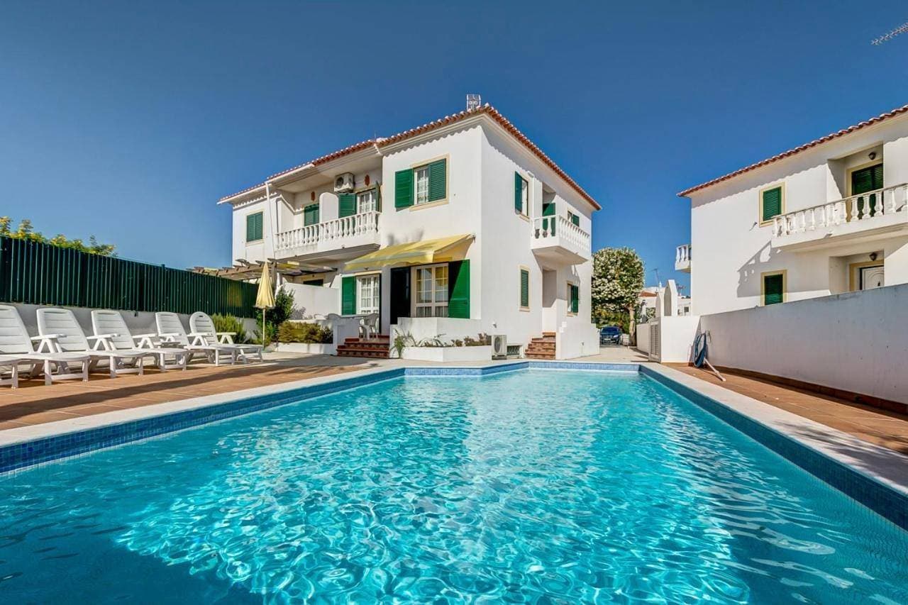 Bougainvilleas Villa 5 Bedrooms with Private Pool and Parking - Altura Beach 1