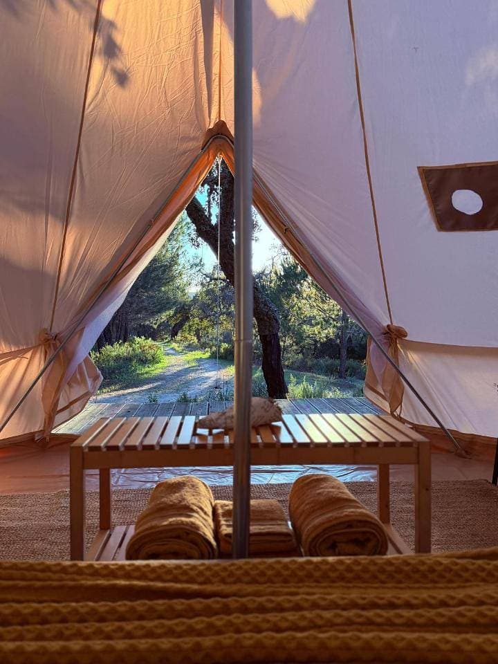 Foto 10 von 21: Tent