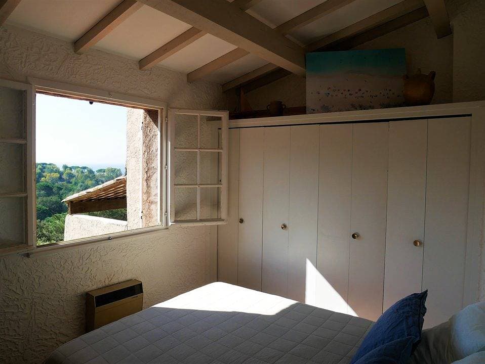 Foto 5 von 17: Ferienwohnung für 4 Personen mit Pool