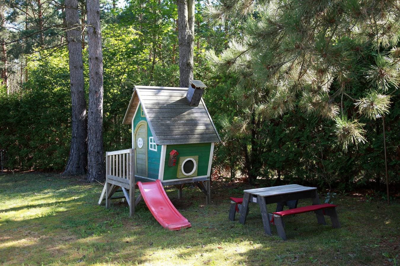 Foto 4 von 36: Ferienhaus 'Haus Waldidyll Am Briesensee' mit privater Terrasse, privatem Garten und Wi-Fi