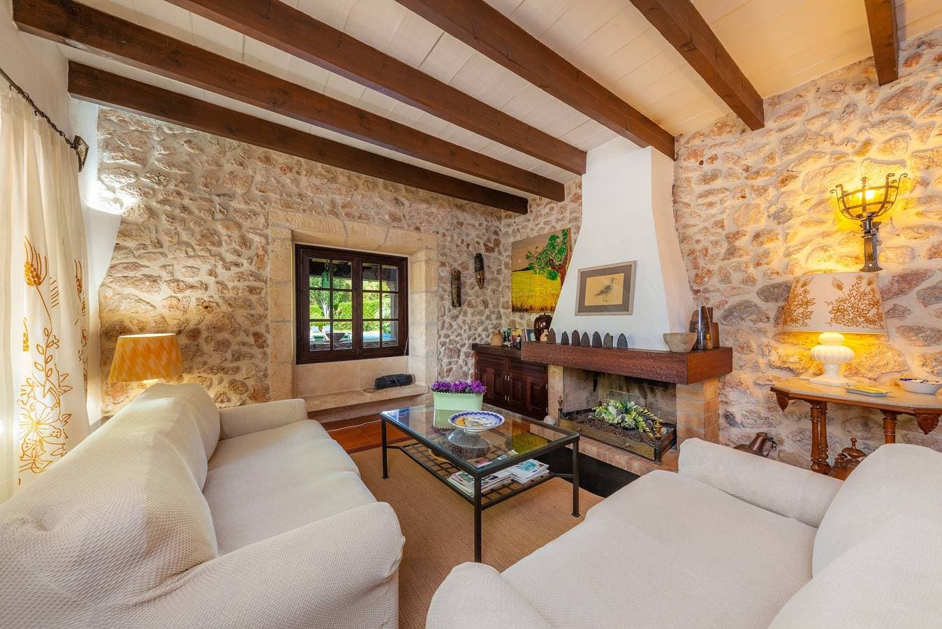 Foto 6 von 38: Mit traumhaftem Bergblick und Pool - Finca Can Curt
