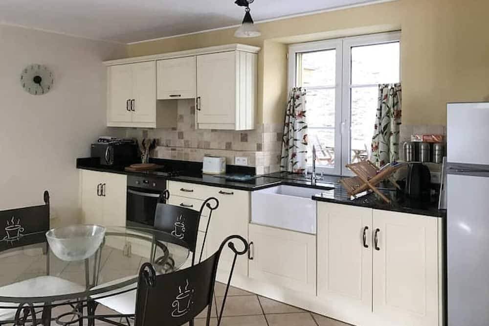 Foto 10 von 12: Brandily - Dinan, Brittany,  Riverside Apartment for Two