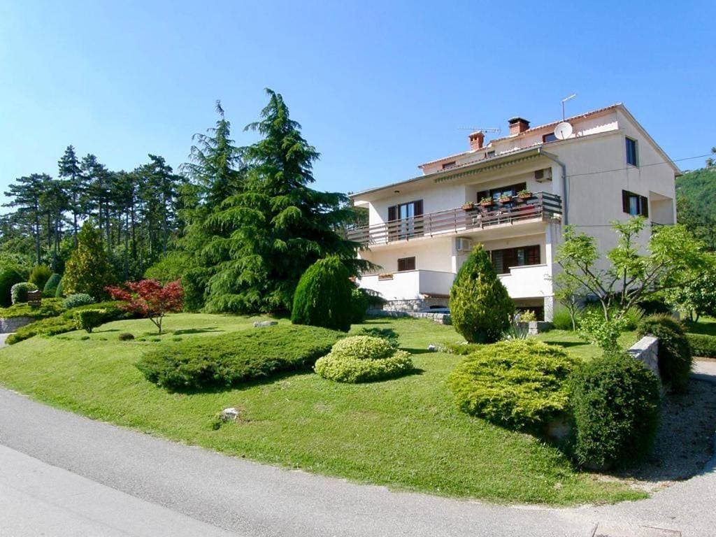 Apartman Grabar 1