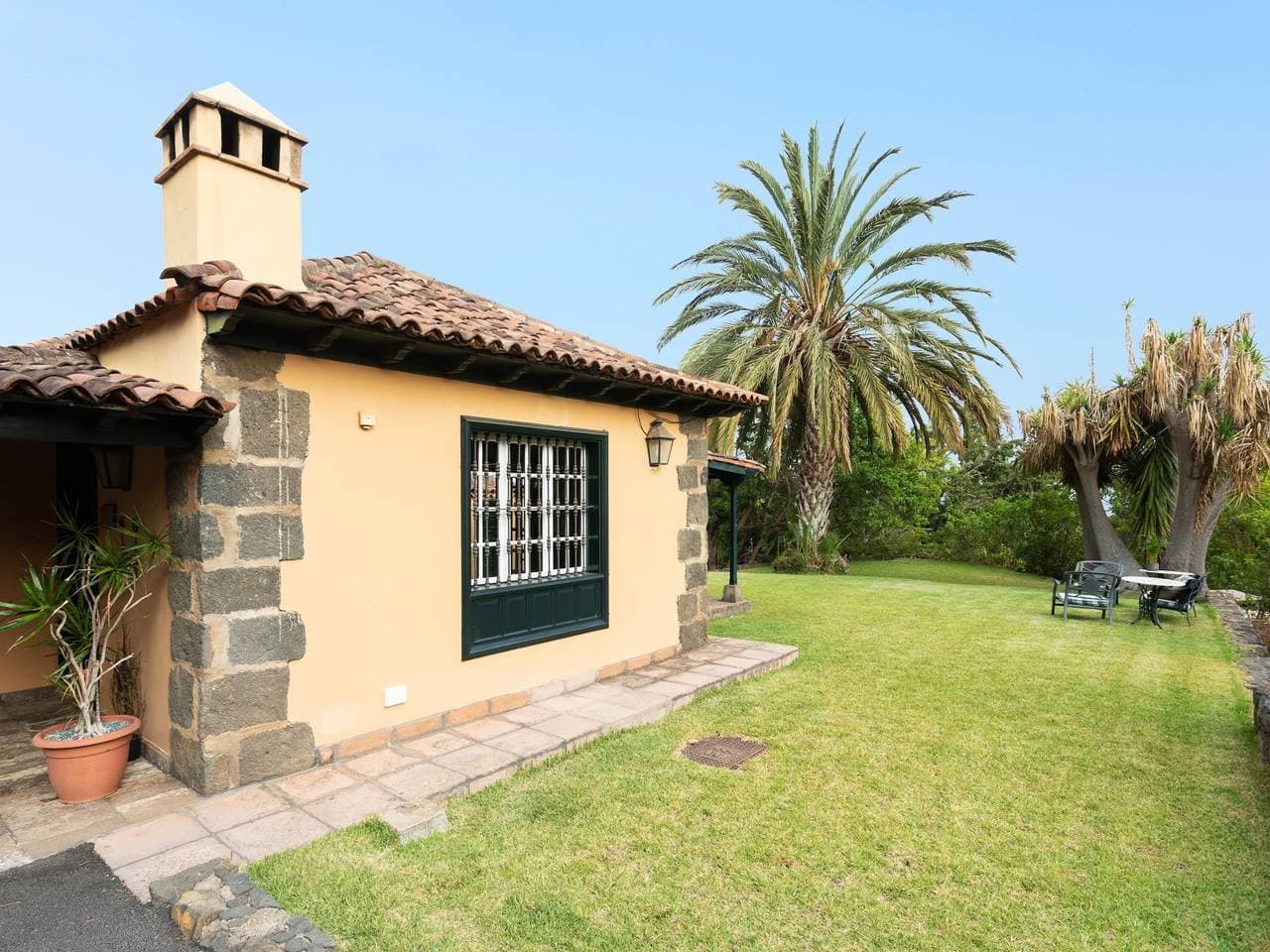 Foto 9 von 39: Ferienhaus für 4 Personen mit Terrasse