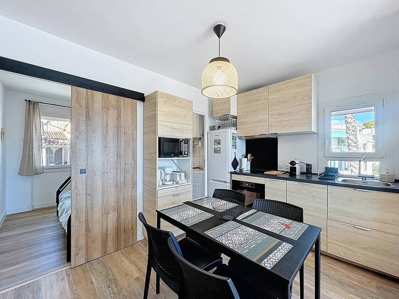 Foto 5 von 12: Meerblick-Apartment mit Klimaanlage