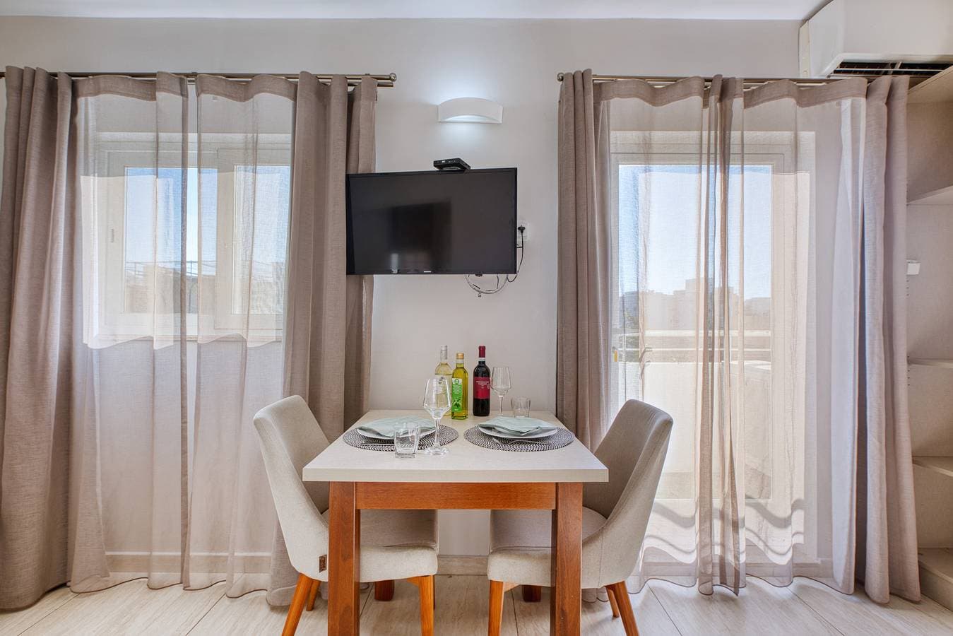 Foto 3 von 30: Ferienwohnung für 3 Personen mit Balkon