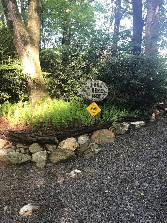 Foto 2 von 26: Creekside im Do Drop Inn