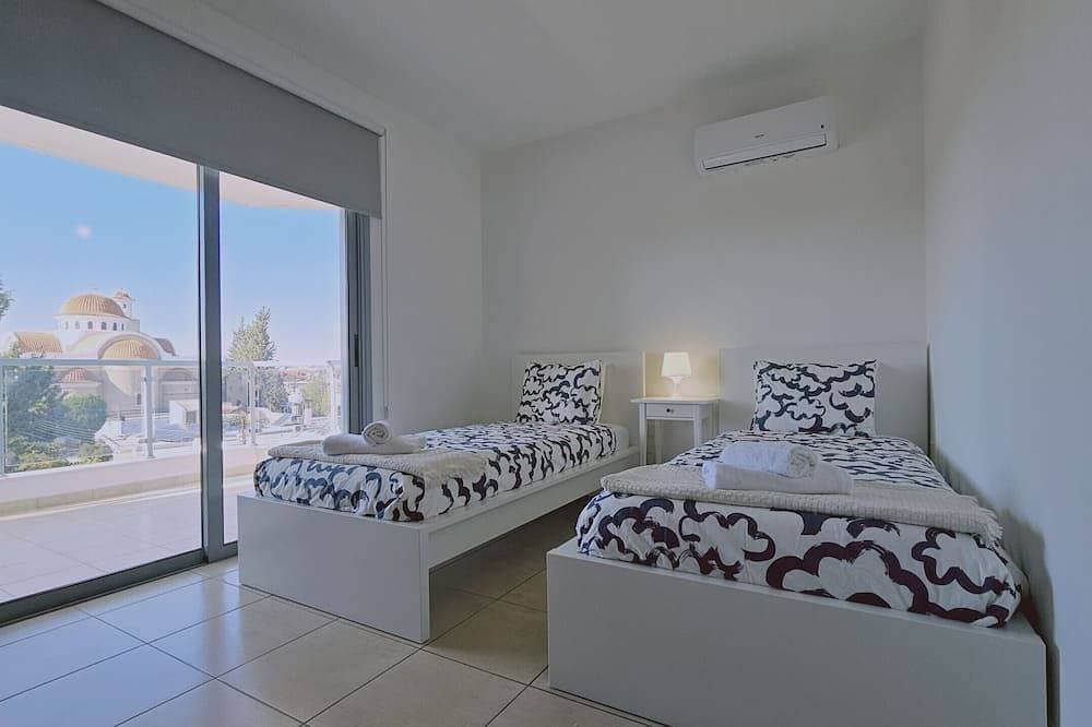 Stay Skyline Nest 1