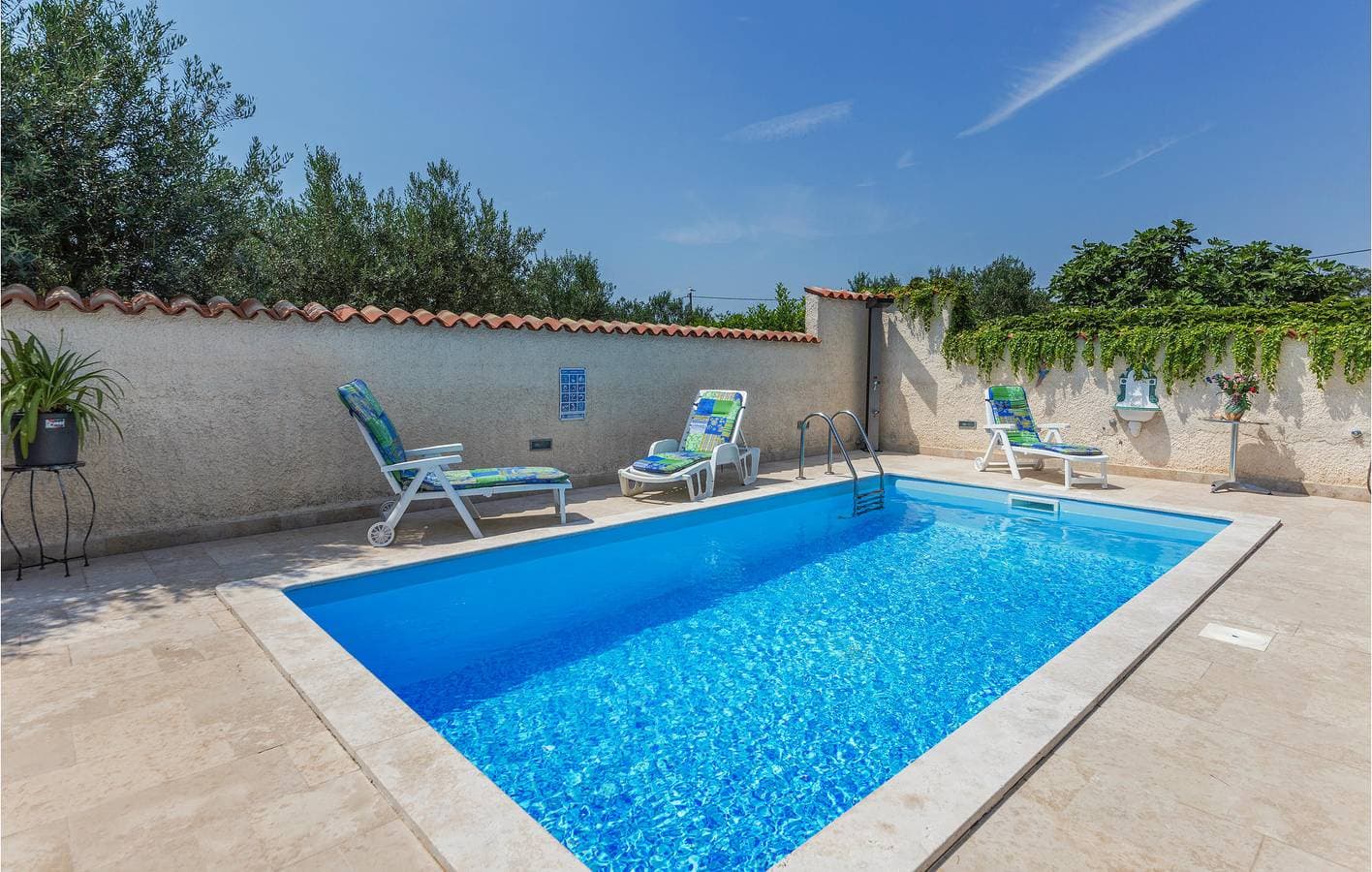 Foto 7 von 28: Gemütliche Ferienwohnung mit Pool und Terrasse, 2,5 km vom Stadtzentrum von Galizana entfernt