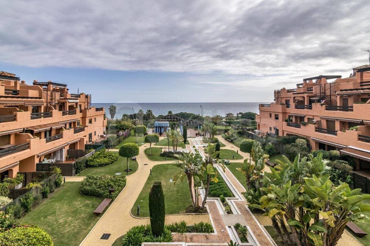 Foto 4 von 23: Apartment with Sea View