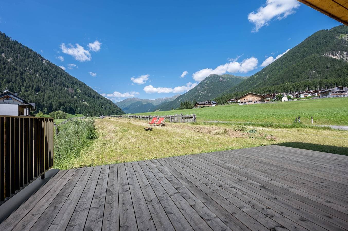 Foto 3 von 35: Chalet "Moutain Villa Anita" mit privater Terrasse und WLAN
