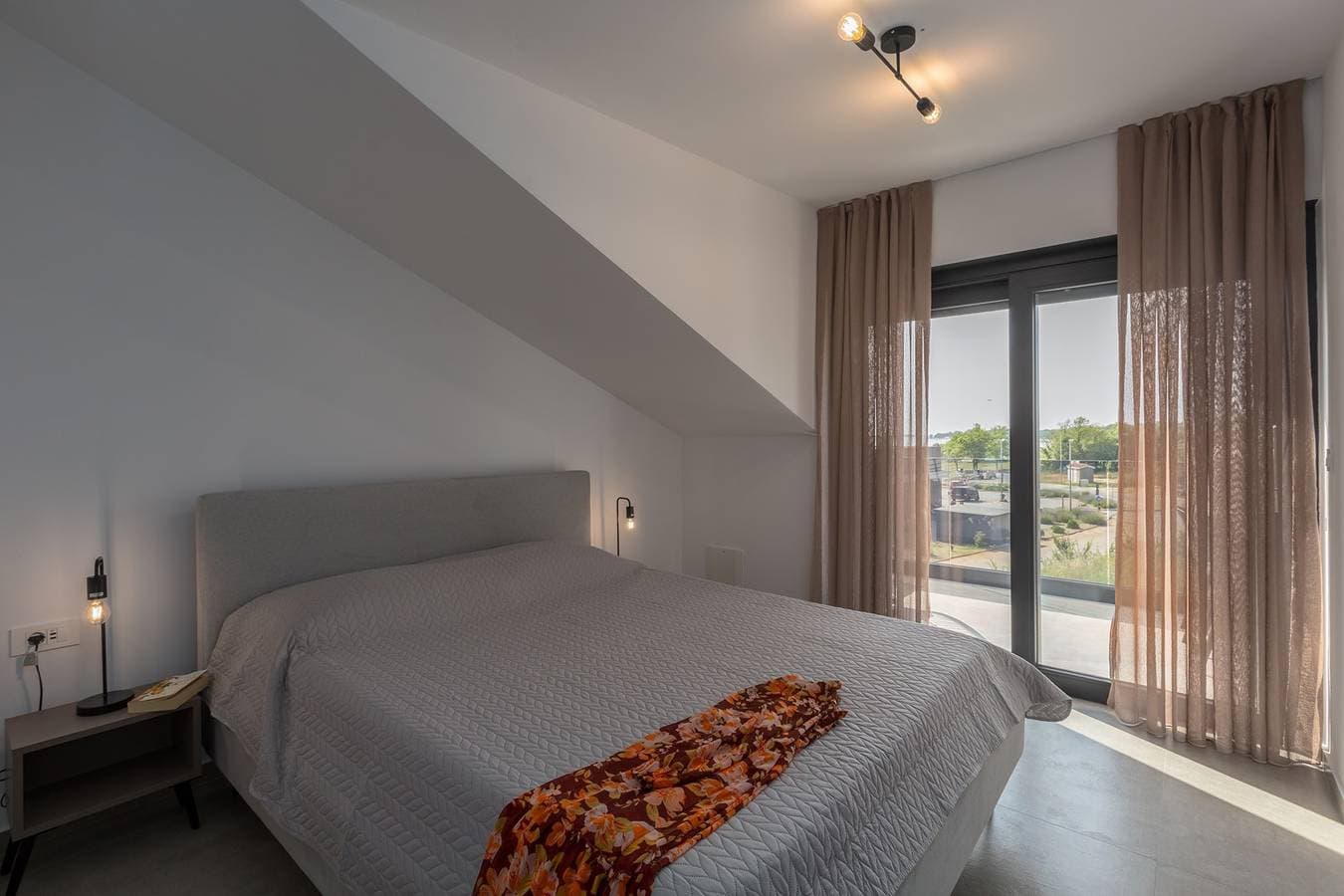 Foto 10 von 26: Valla Premium mit Meerblick Funtana