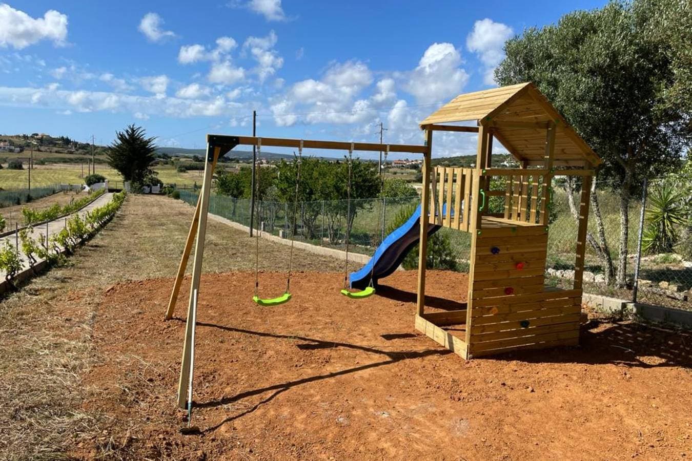 Foto 7 von 39: Quinta da Liberdade: Studio 3 (mit Poolblick)