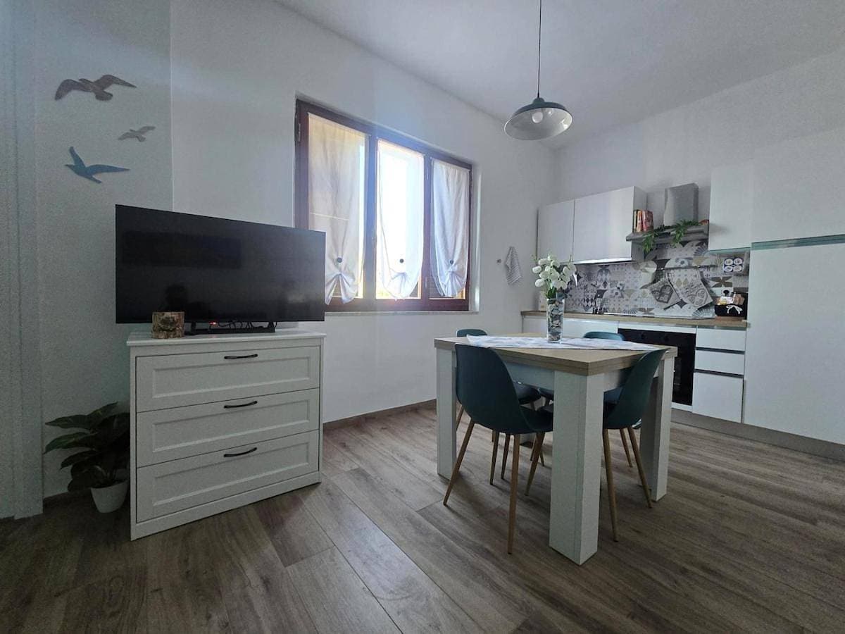 Foto 4 von 5: Two-Bedroom House