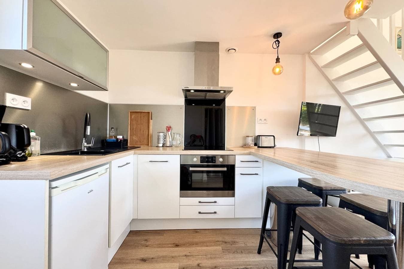 Foto 13 von 27: Ferienhaus für 4 Personen mit Pool