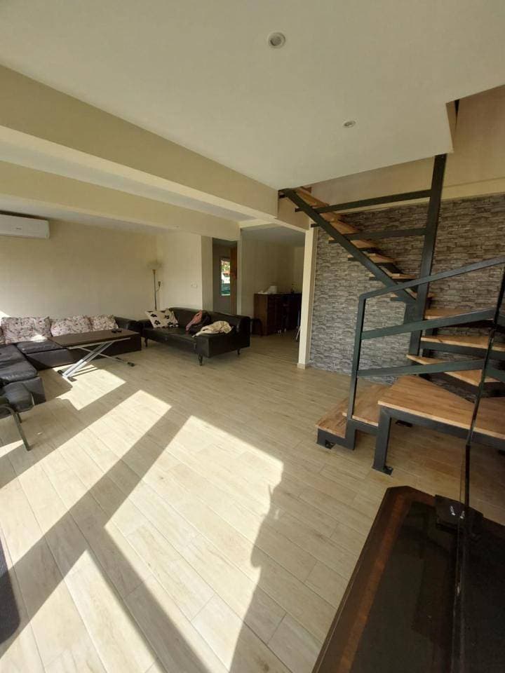 Foto 7 von 54: Four-Bedroom House