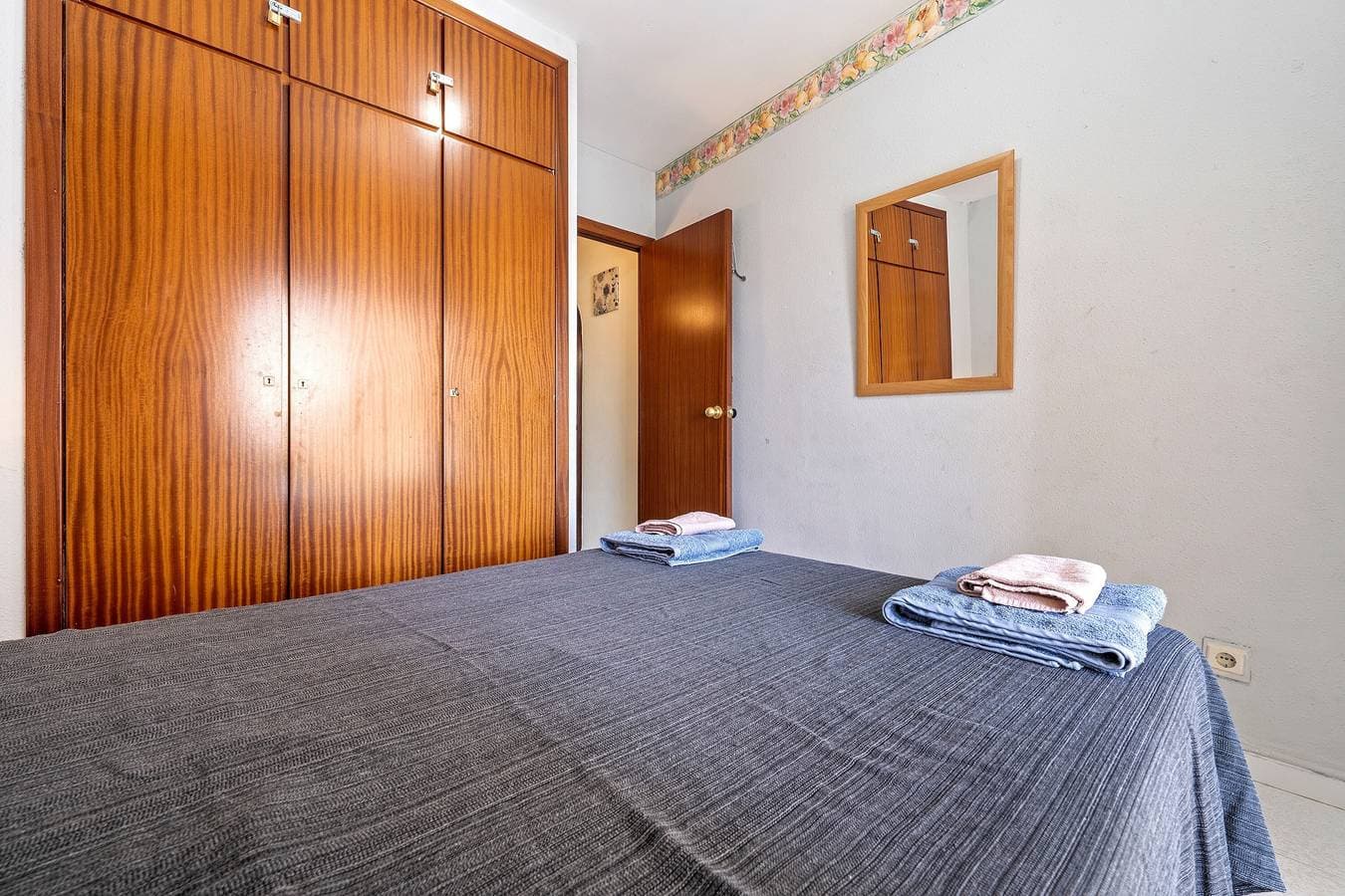 Foto 13 von 21: Ferienwohnung 'Residencial Los Pelicanos' mit Pool, WLAN & Klimaanlage