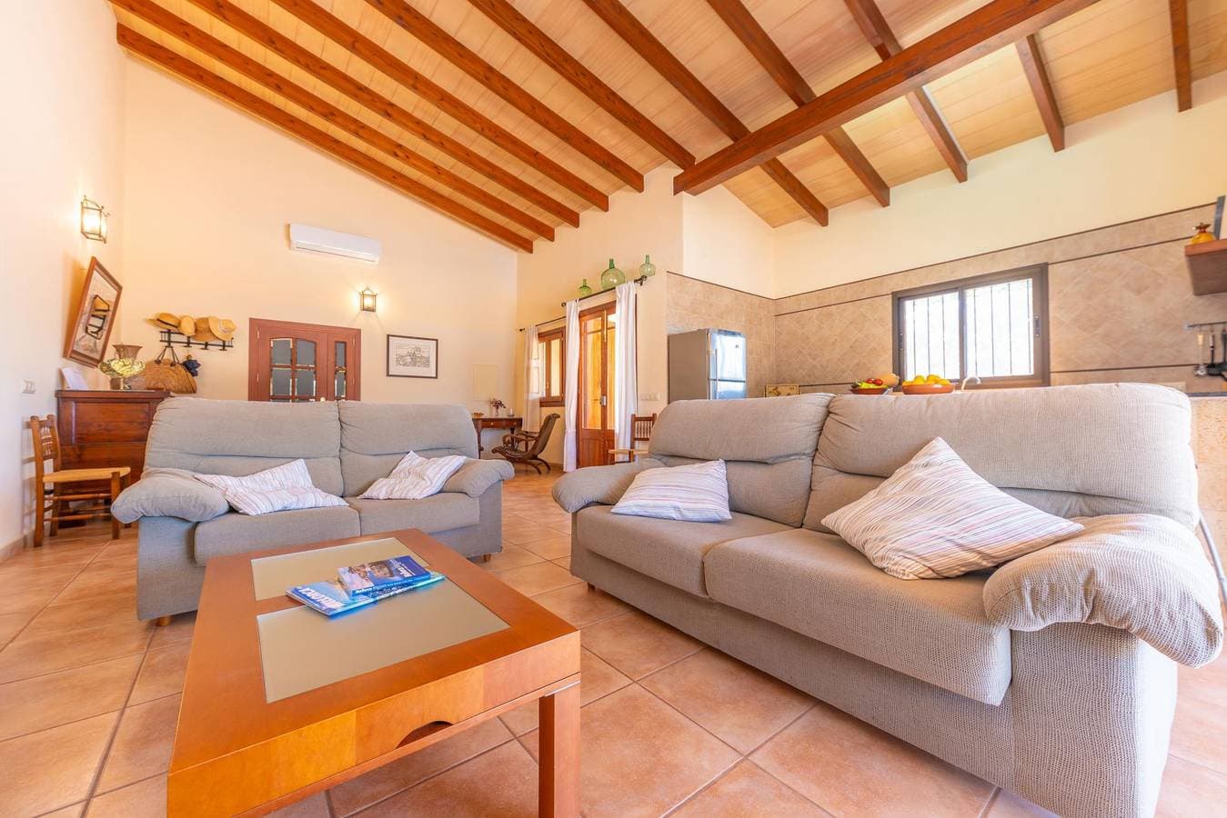 Foto 10 von 28: Els Garrovers - Villa mit privatem Pool und kostenlosem Wifi in Ses Salines