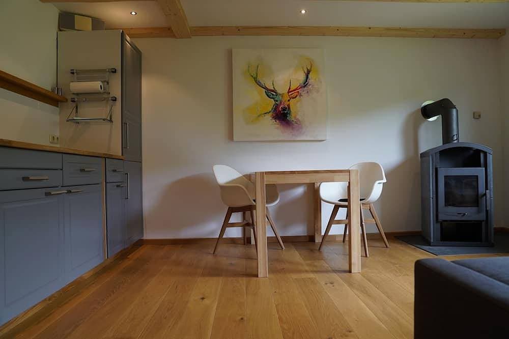 Ruhiges Ferienhaus am Waldrand mit Sauna und Kamin 1