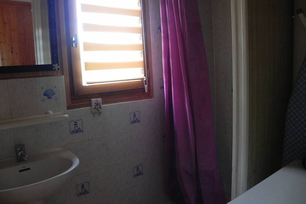 Foto 3 von 30: Sologne, Chalet mit Charme, Wohnviertel mit Freizeitaktivitäten (Pool, Tennis)
