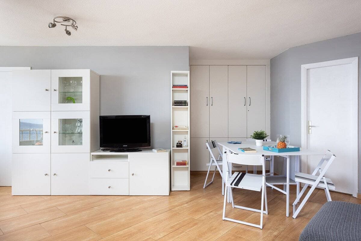 Foto 7 von 37: Ferienwohnung für 4 Personen mit Terrasse