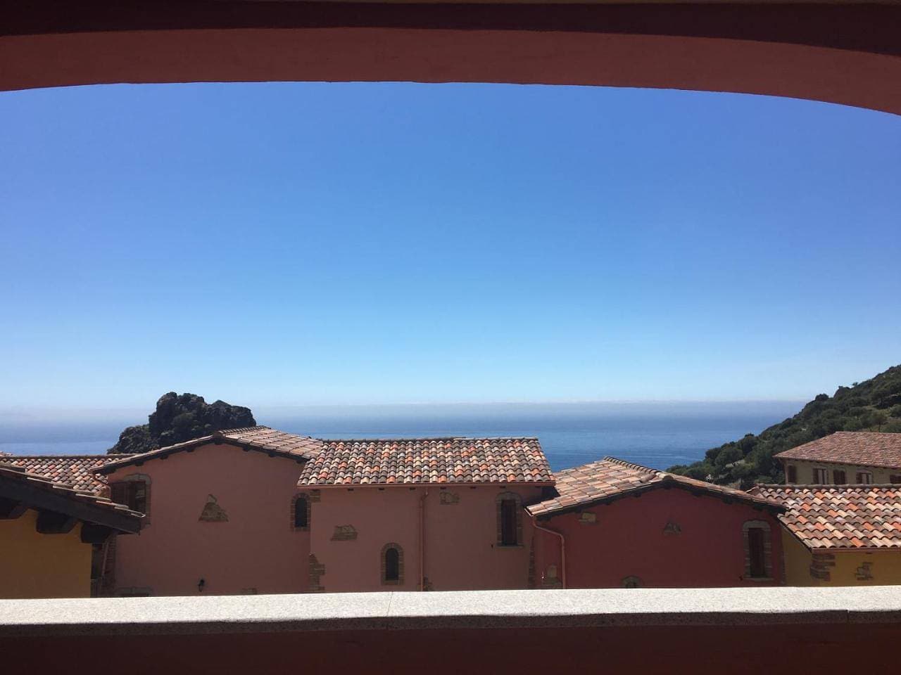 Foto 9 von 39: Studio Apartment with Sea View