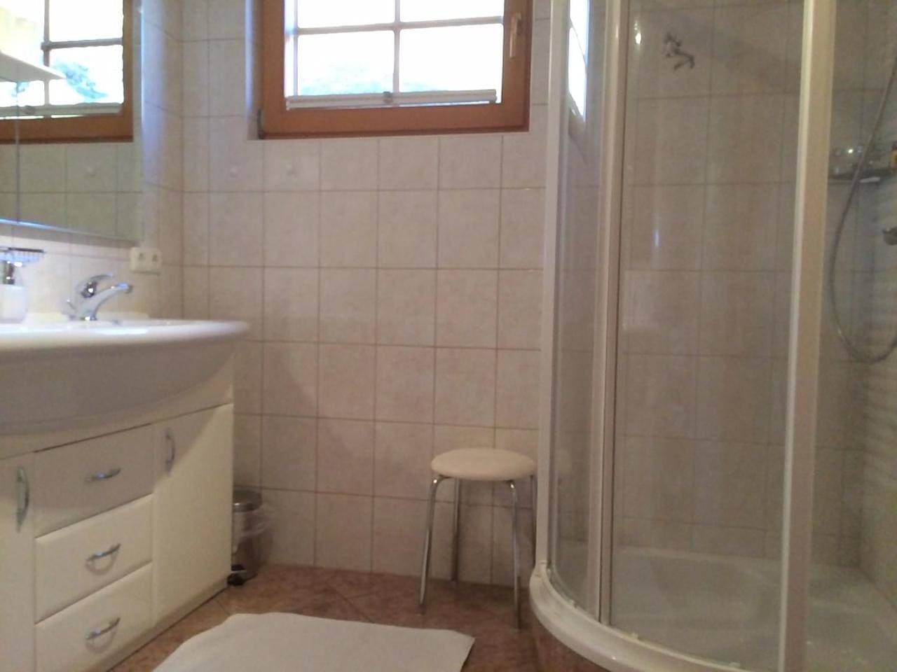 Foto 2 von 18: Ferienwohnung für 4 Personen mit Garten