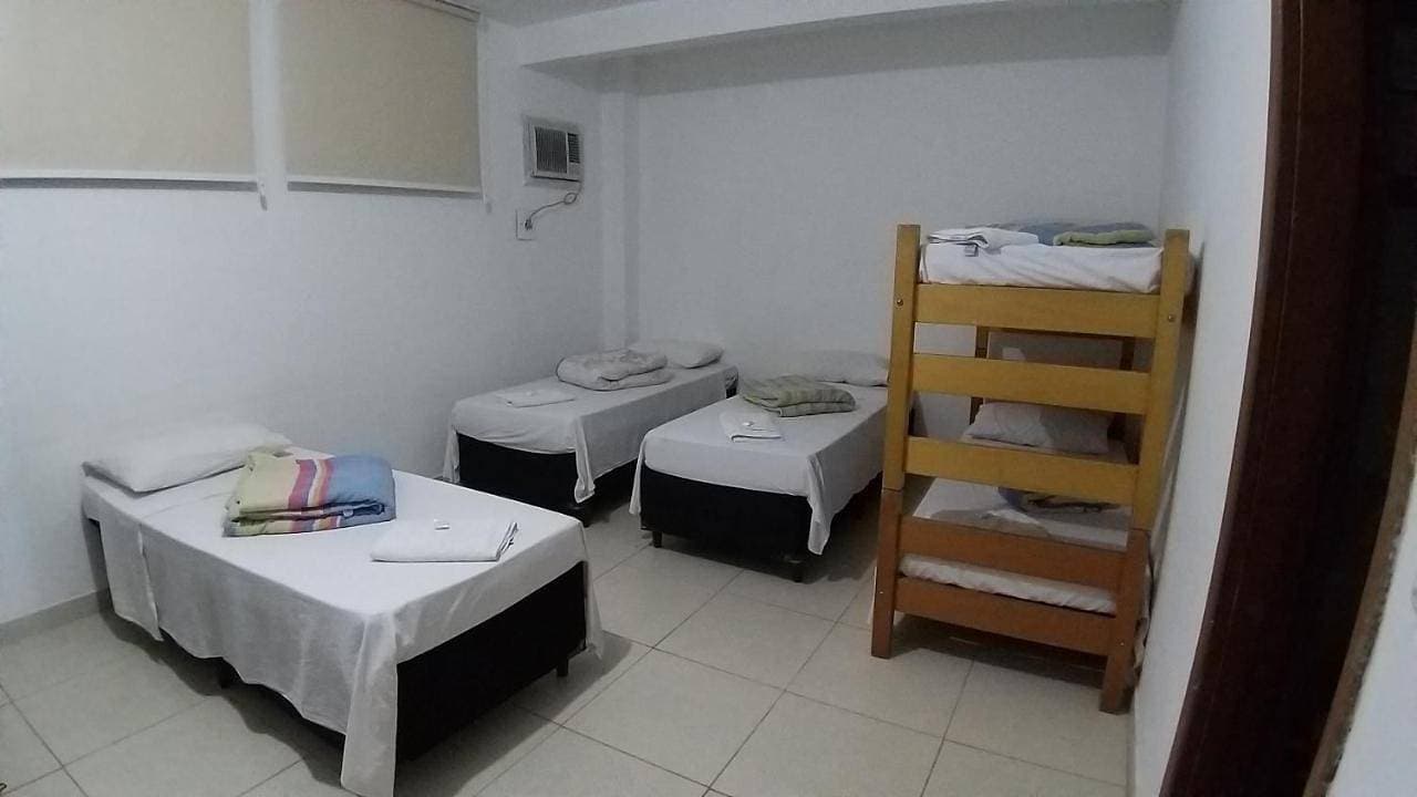 Foto 6 von 7: Quadruple Room