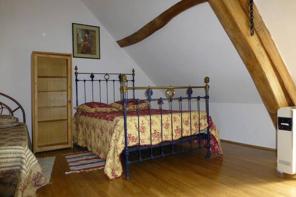 Foto 2 von 22: Typisches Solognote-Haus, renoviert in einer blumigen und waldreichen Umgebung